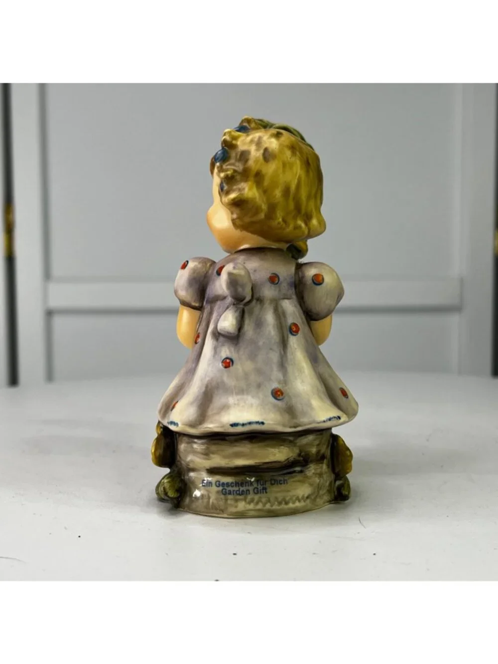 Goebel Hummel Garden Gift Vintage Figurine 619 TMK 8 First Issue From 2004